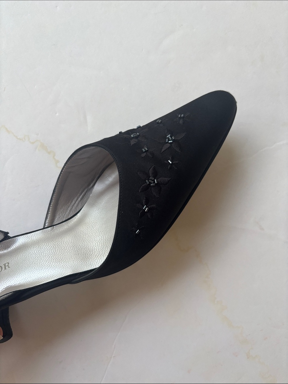 Vintage 90s Ann Taylor Italy Slingback Kitten Heel Black Beaded Y2K Formal 9 Hot - Picture 11 of 17